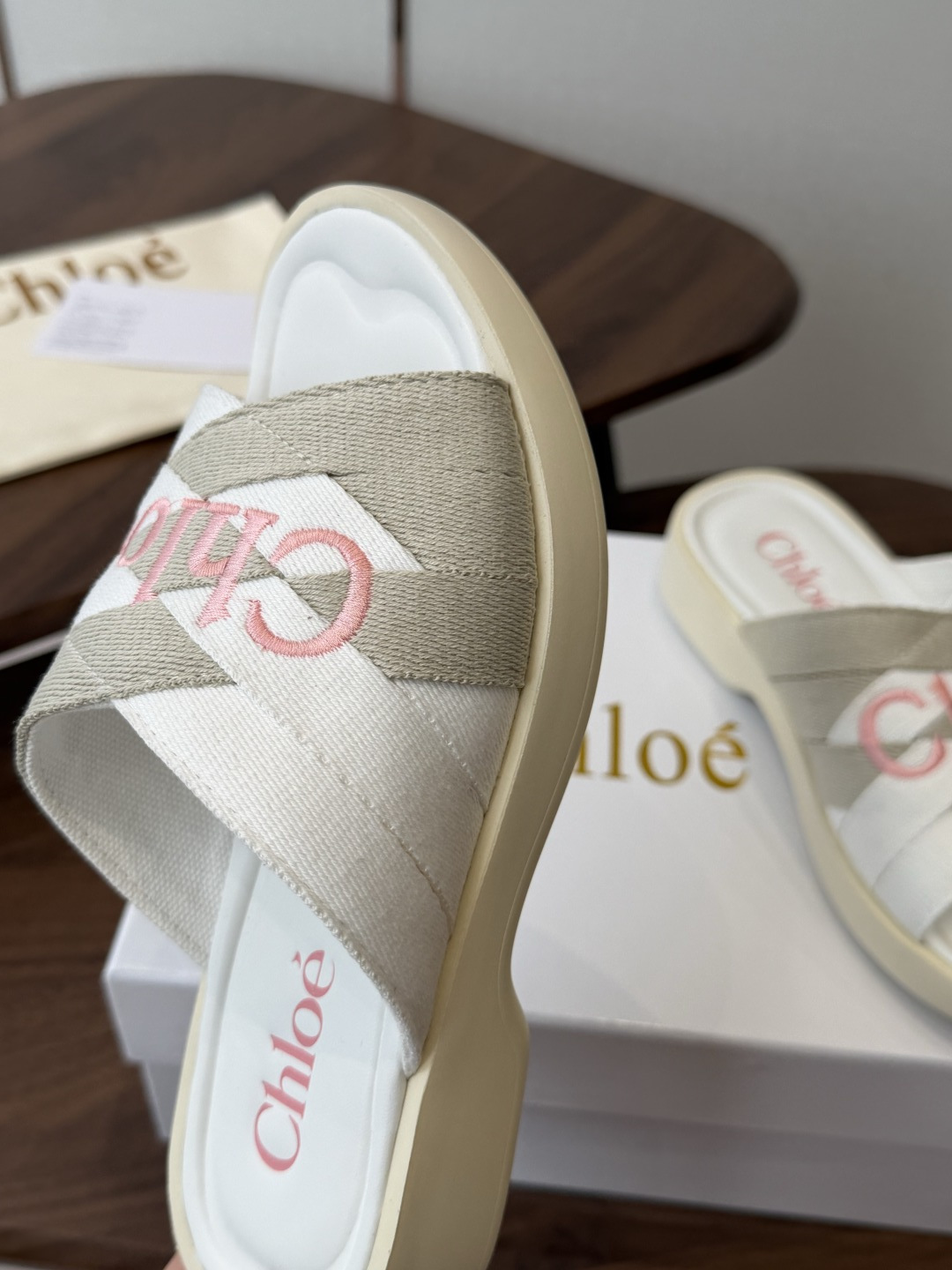 Chloé Mila Logo-Embroidered Platform Slides 