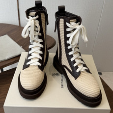 Brunello Cucineli ss26new arrival~ 编织拉菲草鞋面秋冬新款马丁靴 上脚帅气舒适 秋冬一 Brunello Cucineli ss26new arrival~ 编织拉菲草鞋面秋冬新款马丁靴 上脚帅气舒适 秋冬一