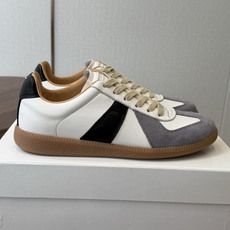 MaisonMargiela MM6 马吉拉 26新色 情侣款 德训鞋 休闲 运动鞋 原版购入开发 做货 鬼才设计师品 MaisonMargiela MM6 马吉拉 26新色 情侣款 德训鞋 休闲 运动鞋 原版购入开发 做货 鬼才设计师品