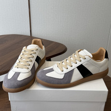 MaisonMargiela MM6 马吉拉 26新色 情侣款 德训鞋 休闲 运动鞋 原版购入开发 做货 鬼才设计师品 MaisonMargiela MM6 马吉拉 26新色 情侣款 德训鞋 休闲 运动鞋 原版购入开发 做货 鬼才设计师品
