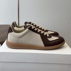 MaisonMargiela MM6 马吉拉 26新色 情侣款 德训鞋 休闲 运动鞋 原版购入开发 做货 鬼才设计师品 MaisonMargiela MM6 马吉拉 26新色 情侣款 德训鞋 休闲 运动鞋 原版购入开发 做货 鬼才设计师品