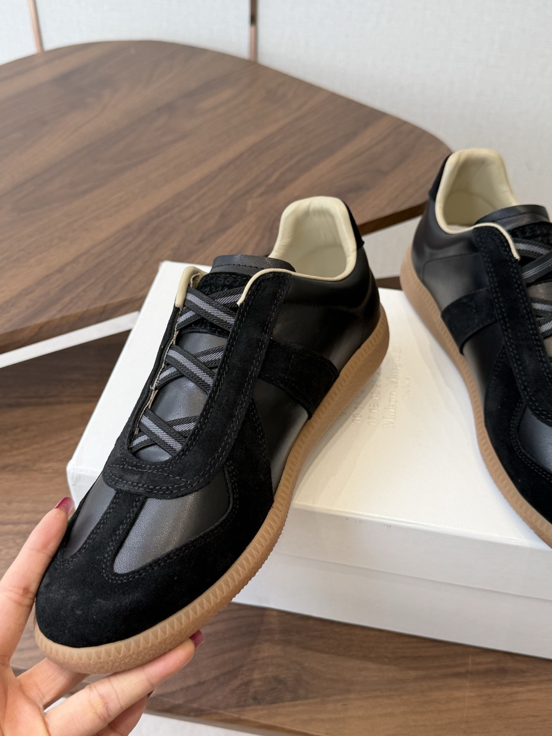 MaisonMargiela MM6 马吉拉 26新色 情侣款  德训鞋 休闲 运动鞋 原版购入开发 做货 鬼才设计师品