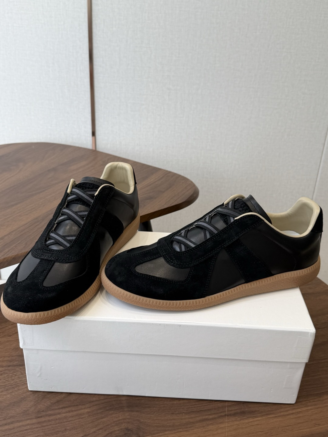 MaisonMargiela MM6 马吉拉 26新色 情侣款  德训鞋 休闲 运动鞋 原版购入开发 做货 鬼才设计师品