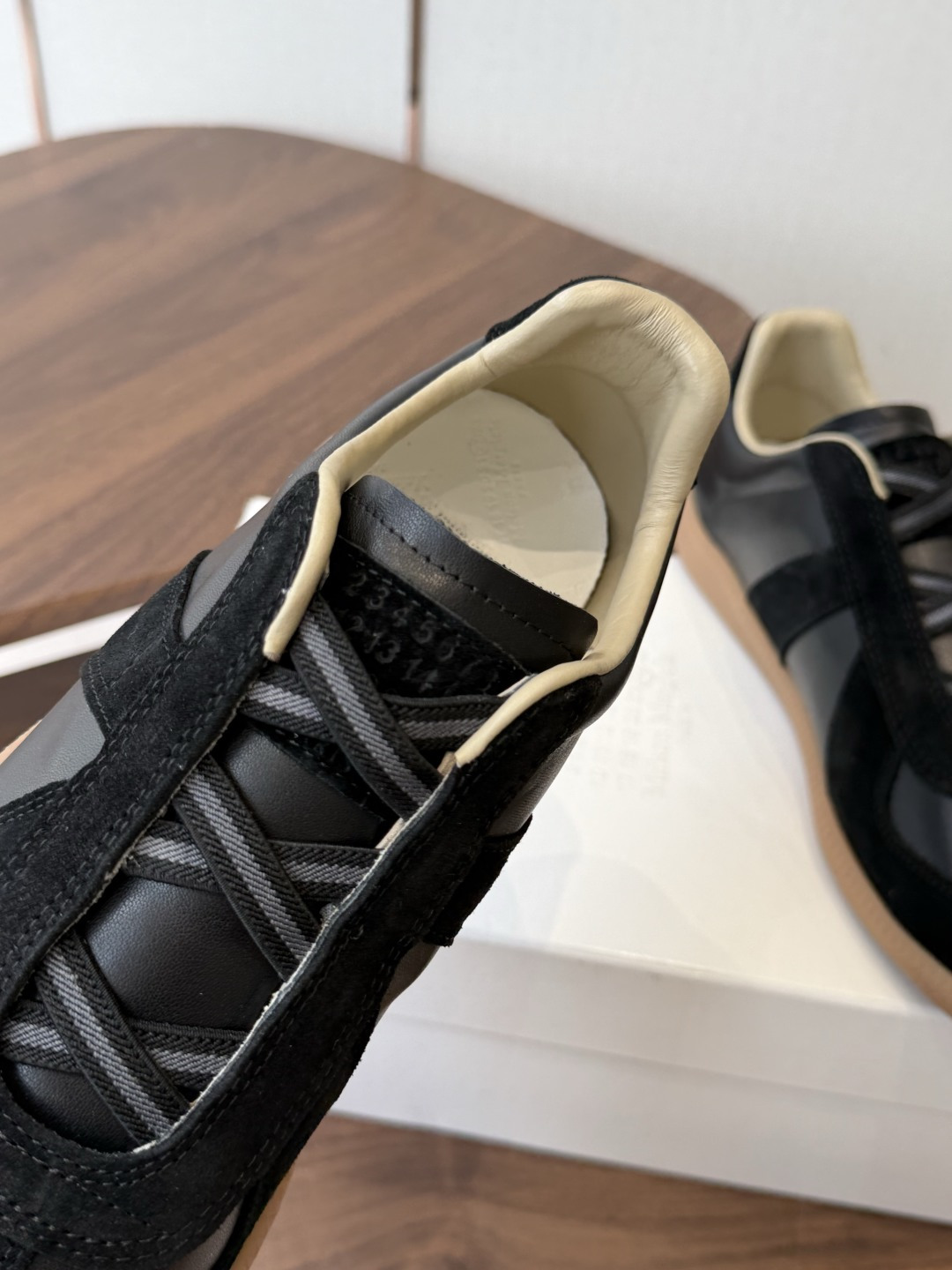 MaisonMargiela MM6 马吉拉 26新色 情侣款  德训鞋 休闲 运动鞋 原版购入开发 做货 鬼才设计师品