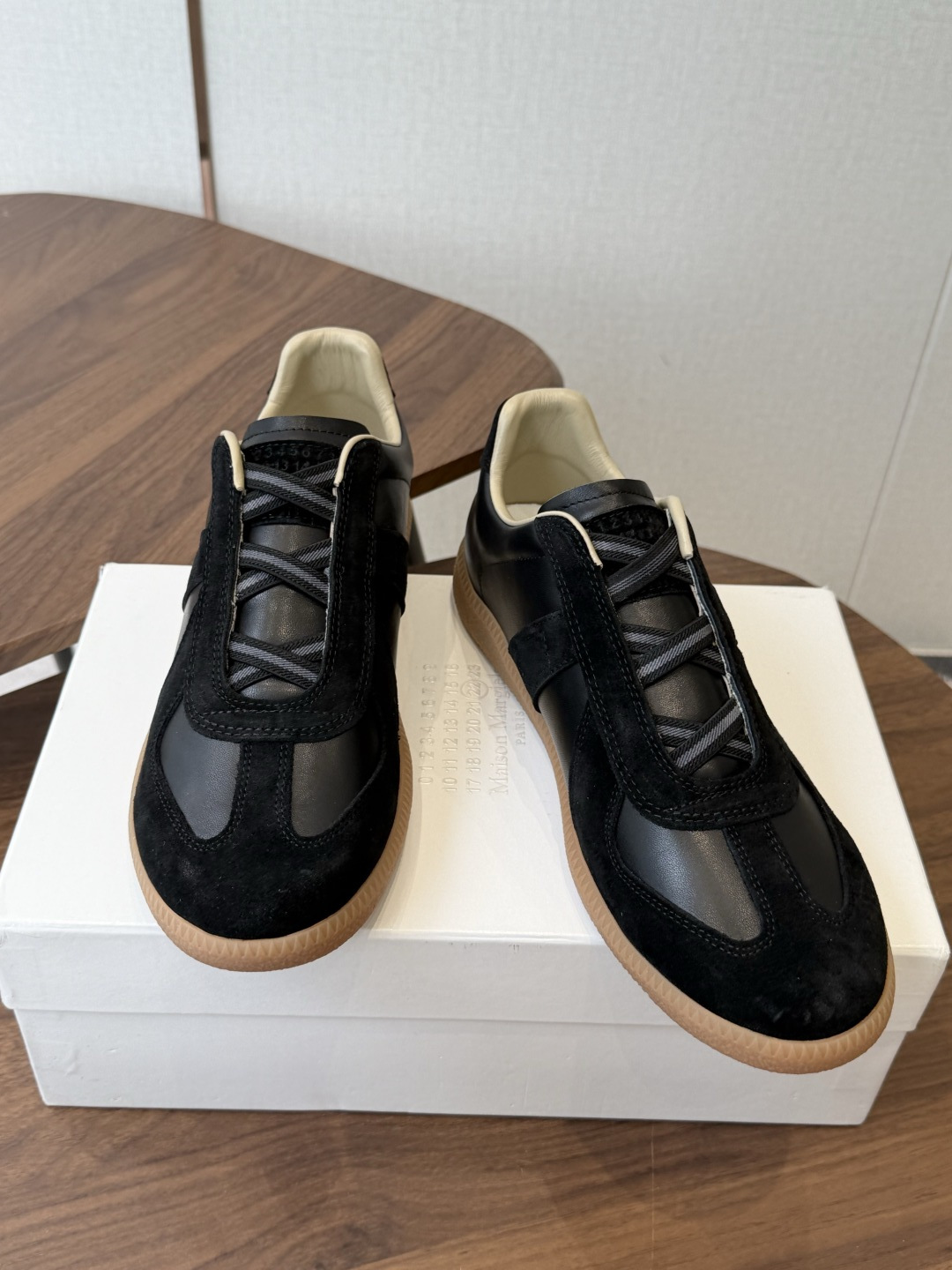 MaisonMargiela MM6 马吉拉 26新色 情侣款  德训鞋 休闲 运动鞋 原版购入开发 做货 鬼才设计师品