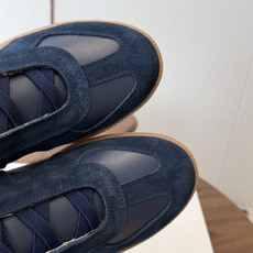 MaisonMargiela MM6 马吉拉 26新色 情侣款 德训鞋 休闲 运动鞋 原版购入开发 做货 鬼才设计师品 MaisonMargiela MM6 马吉拉 26新色 情侣款 德训鞋 休闲 运动鞋 原版购入开发 做货 鬼才设计师品