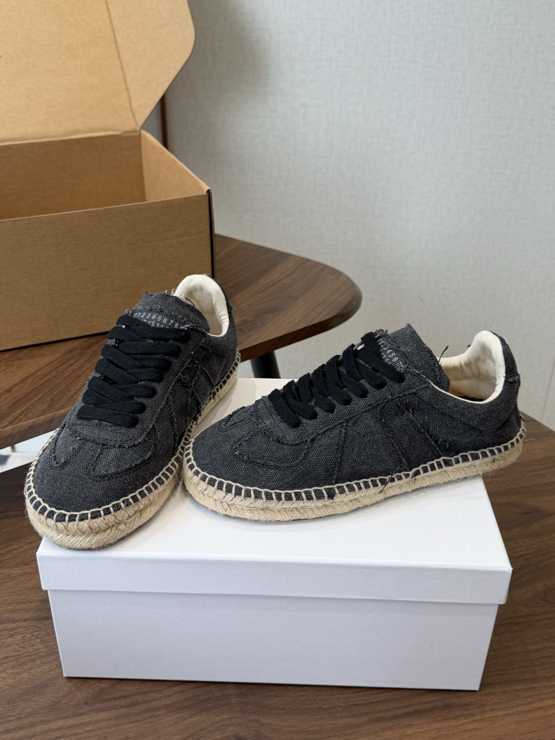 Designer Women Shoes