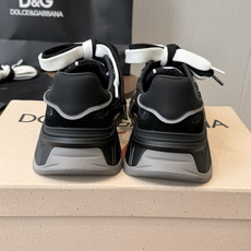 Dolce&Gabbana杜嘉班纳 D&G26ss新品 专柜新款运动鞋厚底休闲鞋 爆款系列…… 厚底休闲鞋DG 标志性 Dolce&Gabbana杜嘉班纳 D&G26ss新品 专柜新款运动鞋厚底休闲鞋 爆款系列…… 厚底休闲鞋DG 标志性