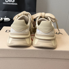Dolce&Gabbana杜嘉班纳 D&G26ss新品 专柜新款运动鞋厚底休闲鞋 爆款系列…… 厚底休闲鞋DG 标志性 Dolce&Gabbana杜嘉班纳 D&G26ss新品 专柜新款运动鞋厚底休闲鞋 爆款系列…… 厚底休闲鞋DG 标志性
