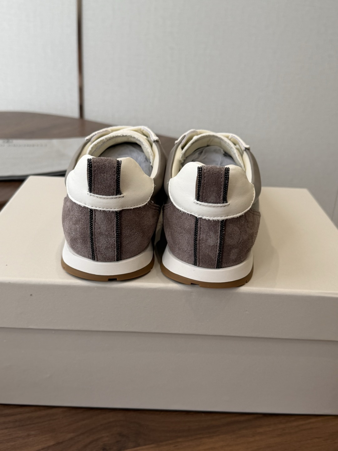 Brunello Cucinelli 26ss最新 Bc 系带 休闲鞋 鞋面进口麂皮/进口牛皮 内里进口羊皮 0.5 Brunello Cucinelli 26ss最新 Bc 系带 休闲鞋 鞋面进口麂皮/进口牛皮 内里进口羊皮 0.5