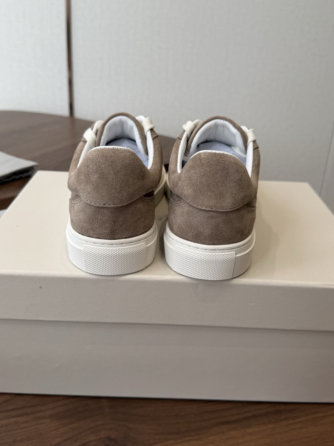 Brunello Cucinelli 26ss最新 Bc 系带 休闲鞋 鞋面进口麂皮/进口牛皮 内里进口羊皮 0.5 Brunello Cucinelli 26ss最新 Bc 系带 休闲鞋 鞋面进口麂皮/进口牛皮 内里进口羊皮 0.5