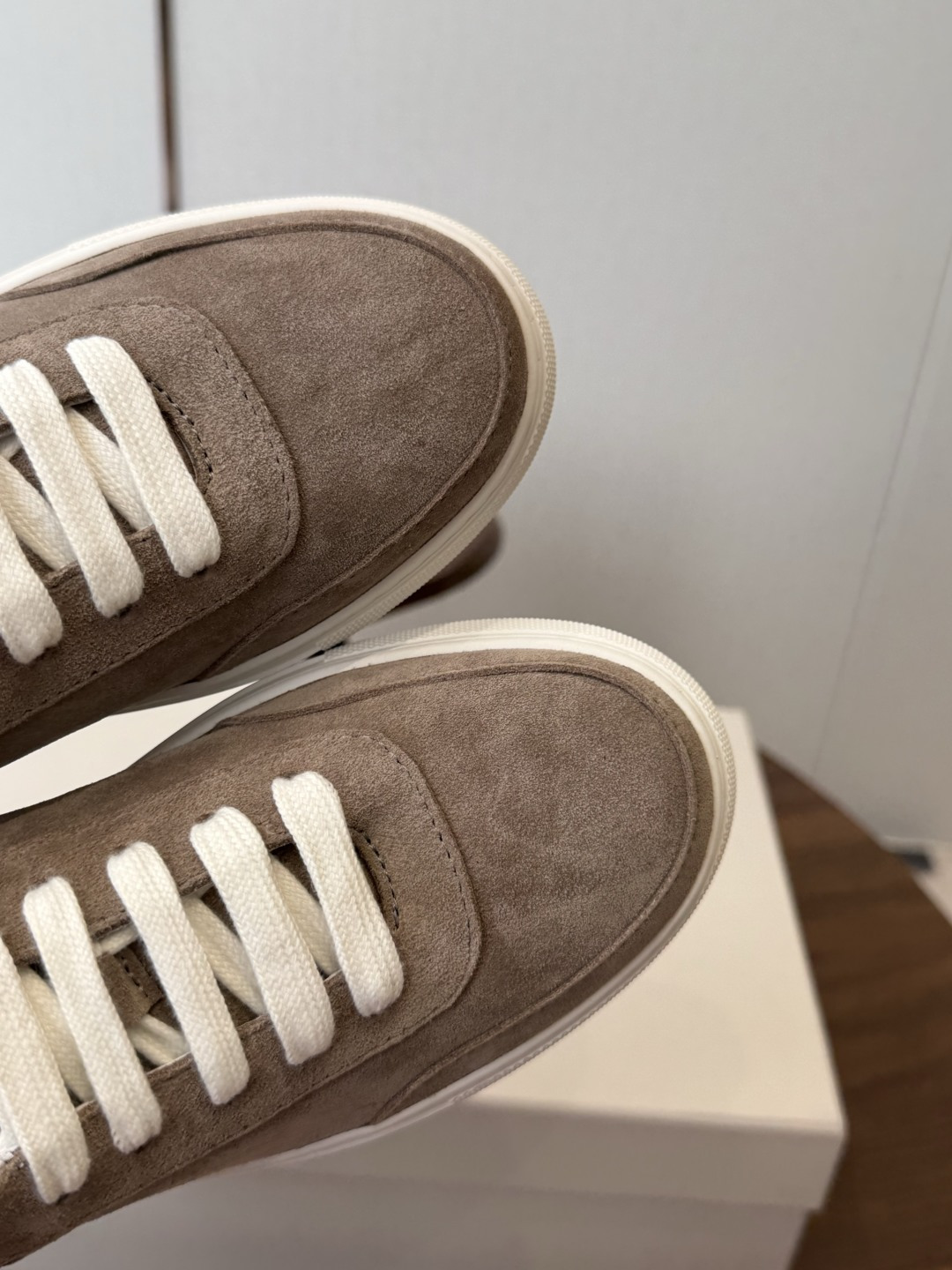 Brunello Cucinelli 26ss最新 Bc 系带 休闲鞋 鞋面进口麂皮/进口牛皮 内里进口羊皮 0.5 Brunello Cucinelli 26ss最新 Bc 系带 休闲鞋 鞋面进口麂皮/进口牛皮 内里进口羊皮 0.5