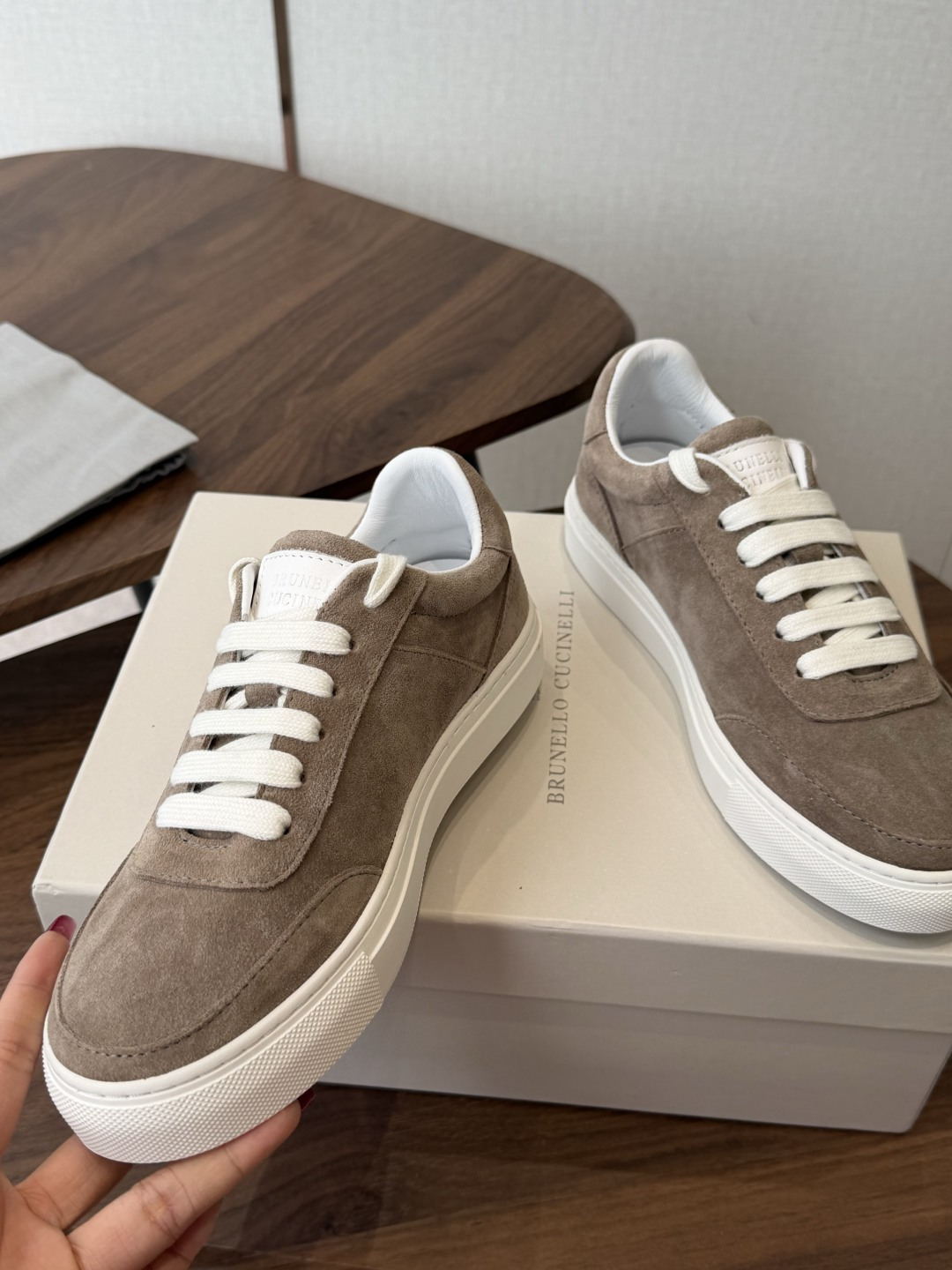 Brunello Cucinelli 26ss最新 Bc 系带 休闲鞋 鞋面进口麂皮/进口牛皮 内里进口羊皮 0.5 Brunello Cucinelli 26ss最新 Bc 系带 休闲鞋 鞋面进口麂皮/进口牛皮 内里进口羊皮 0.5