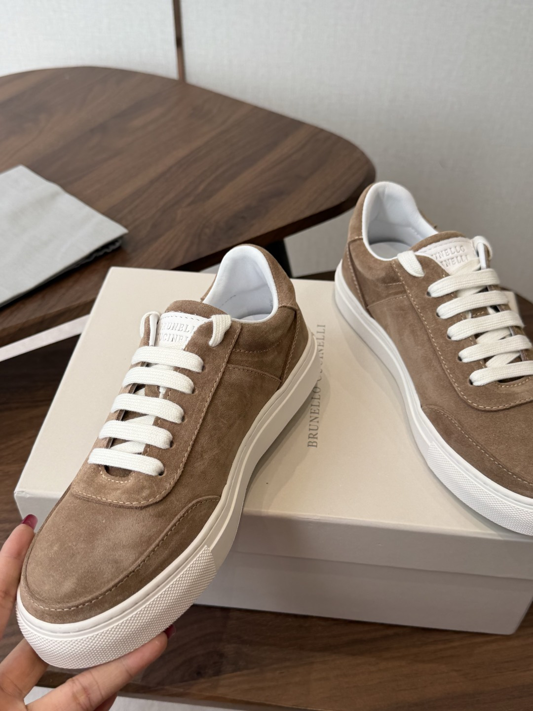 Brunello Cucinelli 26ss最新 Bc 系带 休闲鞋 鞋面进口麂皮/进口牛皮 内里进口羊皮 0.5 Brunello Cucinelli 26ss最新 Bc 系带 休闲鞋 鞋面进口麂皮/进口牛皮 内里进口羊皮 0.5