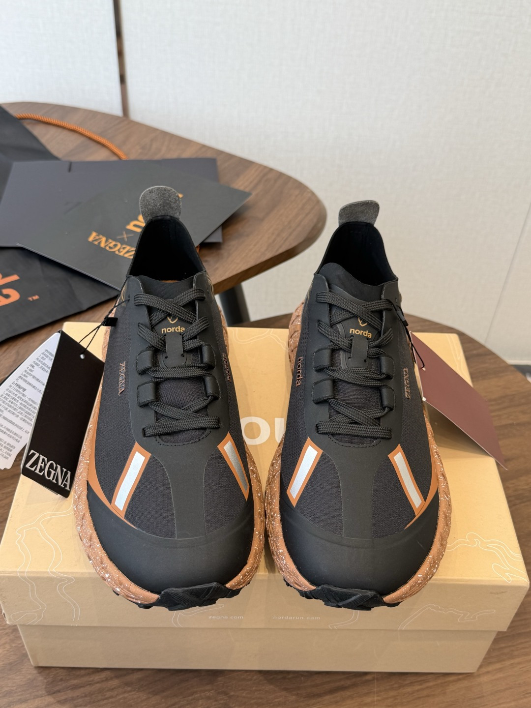 ZEGNA 杰尼亚 （男款）系列 户外 休闲 厚底运动鞋  原版购入开发 做货 这款黑色皮革 Triple Stitch