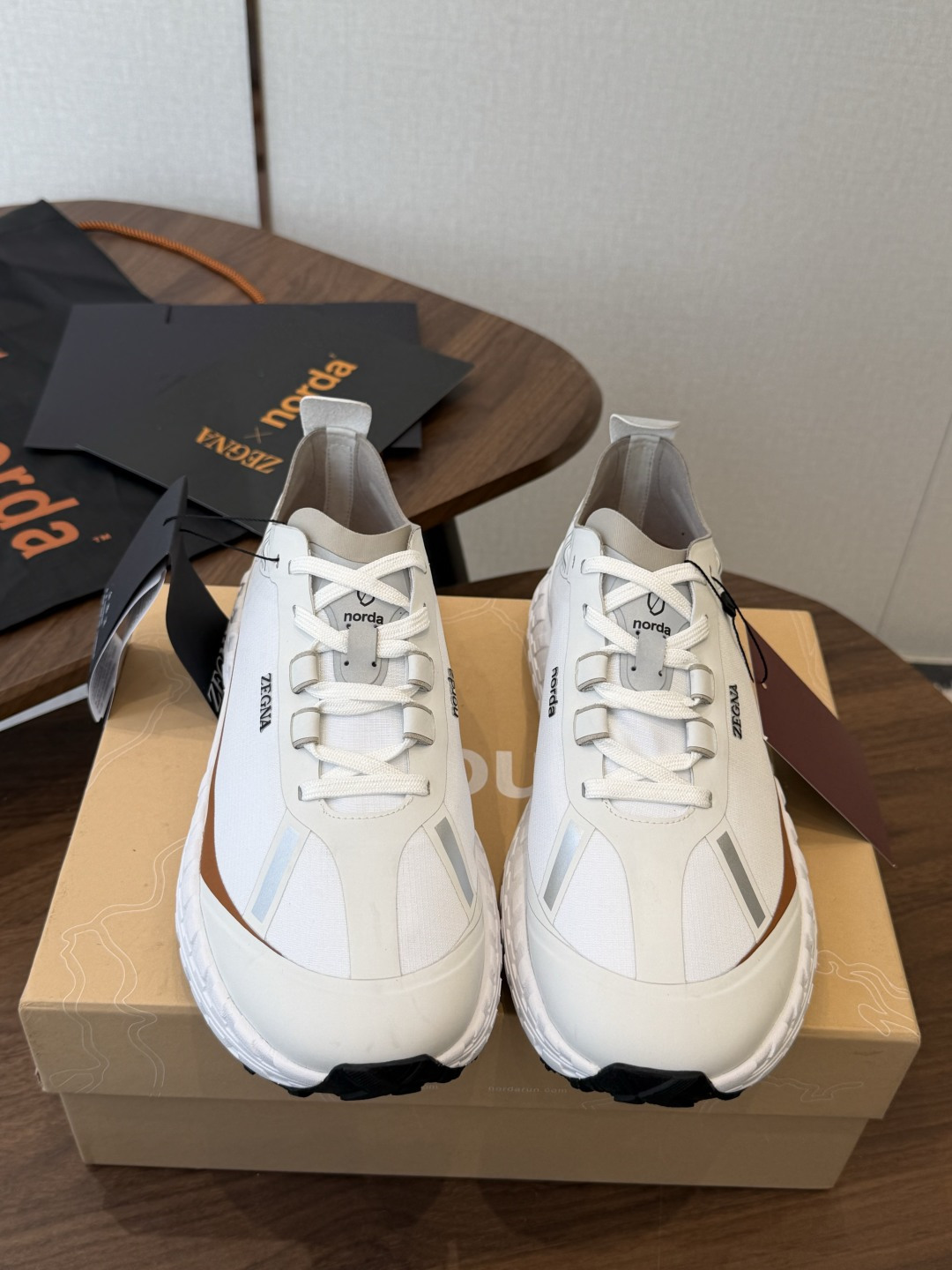 ZEGNA 杰尼亚 （男款）系列 户外 休闲 厚底运动鞋  原版购入开发 做货 这款黑色皮革 Triple Stitch