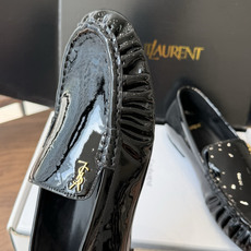 (⚠️官网同步✈️盒包装) YSL Yves Saint Laurent (杨树林)大爆款情侣 樂福鞋小牛皮制造 平 (⚠️官网同步✈️盒包装) YSL Yves Saint Laurent (杨树林)大爆款情侣 樂福鞋小牛皮制造 平