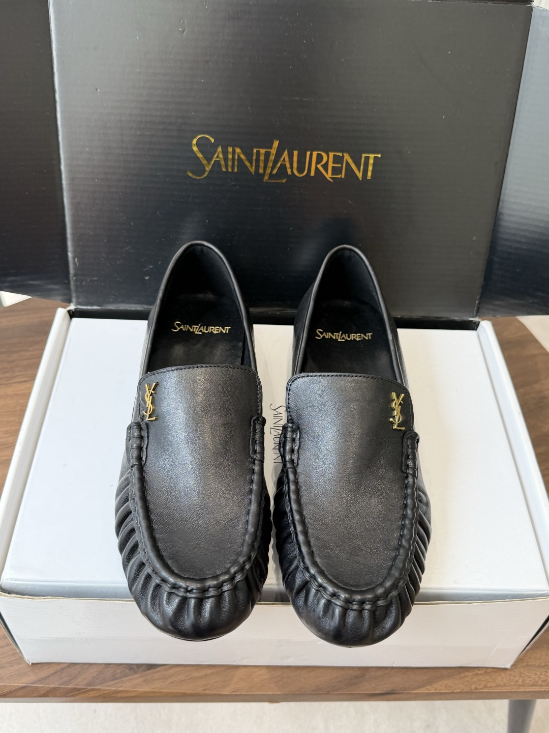 (⚠️官网同步✈️盒包装) YSL Yves Saint Laurent (杨树林)大爆款情侣 樂福鞋小牛皮制造 平 (⚠️官网同步✈️盒包装) YSL Yves Saint Laurent (杨树林)大爆款情侣 樂福鞋小牛皮制造 平