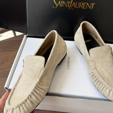 (⚠️官网同步✈️盒包装) YSL Yves Saint Laurent (杨树林)大爆款情侣 樂福鞋小牛皮制造 平 (⚠️官网同步✈️盒包装) YSL Yves Saint Laurent (杨树林)大爆款情侣 樂福鞋小牛皮制造 平