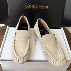 (⚠️官网同步✈️盒包装) YSL Yves Saint Laurent (杨树林)大爆款情侣 樂福鞋小牛皮制造 平 (⚠️官网同步✈️盒包装) YSL Yves Saint Laurent (杨树林)大爆款情侣 樂福鞋小牛皮制造 平