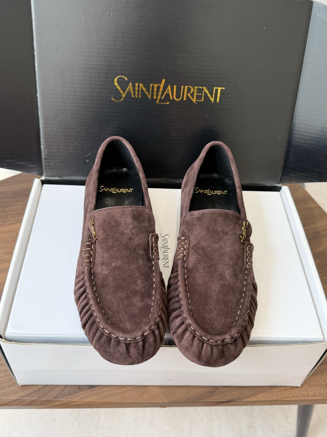 (⚠️官网同步✈️盒包装) YSL Yves Saint Laurent (杨树林)大爆款情侣 樂福鞋小牛皮制造 平 (⚠️官网同步✈️盒包装) YSL Yves Saint Laurent (杨树林)大爆款情侣 樂福鞋小牛皮制造 平