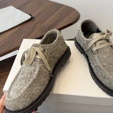 Brunello Cucinelli 26ss 秋冬新款复古乐福鞋‼ BC是意大利知名品牌,极简主义风格,纯手工串联珠链 Brunello Cucinelli 26ss 秋冬新款复古乐福鞋‼ BC是意大利知名品牌,极简主义风格,纯手工串联珠链