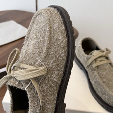 Brunello Cucinelli 26ss 秋冬新款复古乐福鞋‼ BC是意大利知名品牌,极简主义风格,纯手工串联珠链 Brunello Cucinelli 26ss 秋冬新款复古乐福鞋‼ BC是意大利知名品牌,极简主义风格,纯手工串联珠链