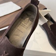 Brunello Cucinelli 26ss 秋冬新款复古乐福鞋‼ BC是意大利知名品牌,极简主义风格,纯手工串联珠链 Brunello Cucinelli 26ss 秋冬新款复古乐福鞋‼ BC是意大利知名品牌,极简主义风格,纯手工串联珠链