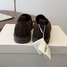 Brunello Cucinelli 26ss 秋冬新款复古乐福鞋‼ BC是意大利知名品牌,极简主义风格,纯手工串联珠链 Brunello Cucinelli 26ss 秋冬新款复古乐福鞋‼ BC是意大利知名品牌,极简主义风格,纯手工串联珠链