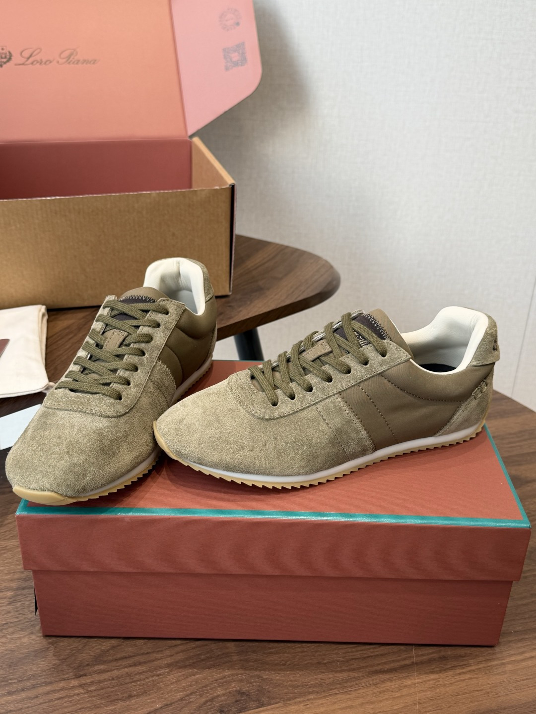 Loro Piana Sneakers