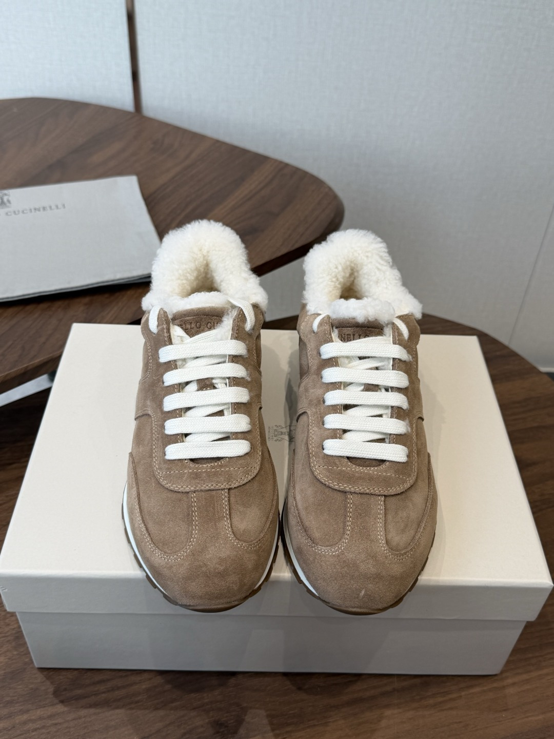 Brunello Cucinelli 26ss最新 Bc 系带 羊毛休闲鞋 鞋面进口麂皮/进口牛皮 内里进口羊毛/羊 Brunello Cucinelli 26ss最新 Bc 系带 羊毛休闲鞋 鞋面进口麂皮/进口牛皮 内里进口羊毛/羊