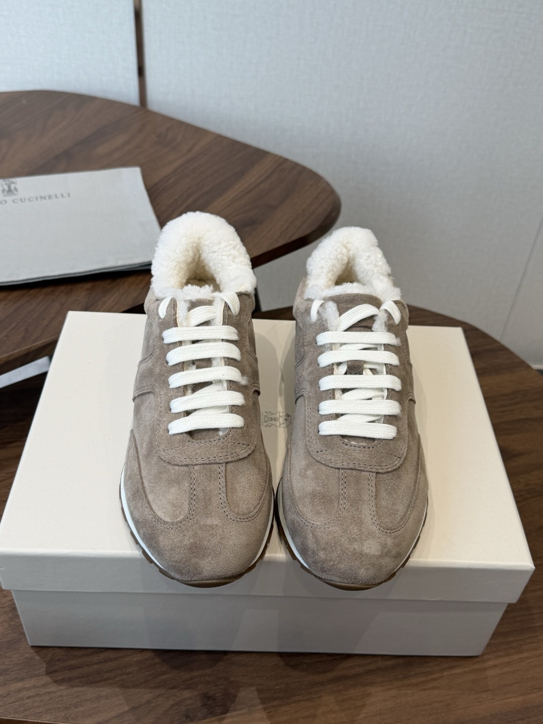 Brunello Cucinelli 26ss最新 Bc 系带 羊毛休闲鞋 鞋面进口麂皮/进口牛皮 内里进口羊毛/羊 Brunello Cucinelli 26ss最新 Bc 系带 羊毛休闲鞋 鞋面进口麂皮/进口牛皮 内里进口羊毛/羊