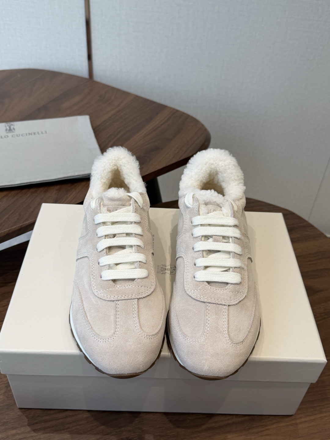 Brunello Cucinelli 26ss最新 Bc 系带 羊毛休闲鞋 鞋面进口麂皮/进口牛皮 内里进口羊毛/羊 Brunello Cucinelli 26ss最新 Bc 系带 羊毛休闲鞋 鞋面进口麂皮/进口牛皮 内里进口羊毛/羊