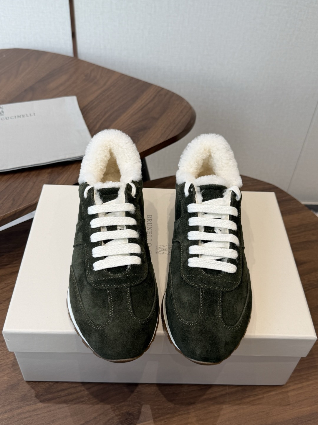 Brunello Cucinelli 26ss最新 Bc 系带 羊毛休闲鞋 鞋面进口麂皮/进口牛皮 内里进口羊毛/羊 Brunello Cucinelli 26ss最新 Bc 系带 羊毛休闲鞋 鞋面进口麂皮/进口牛皮 内里进口羊毛/羊