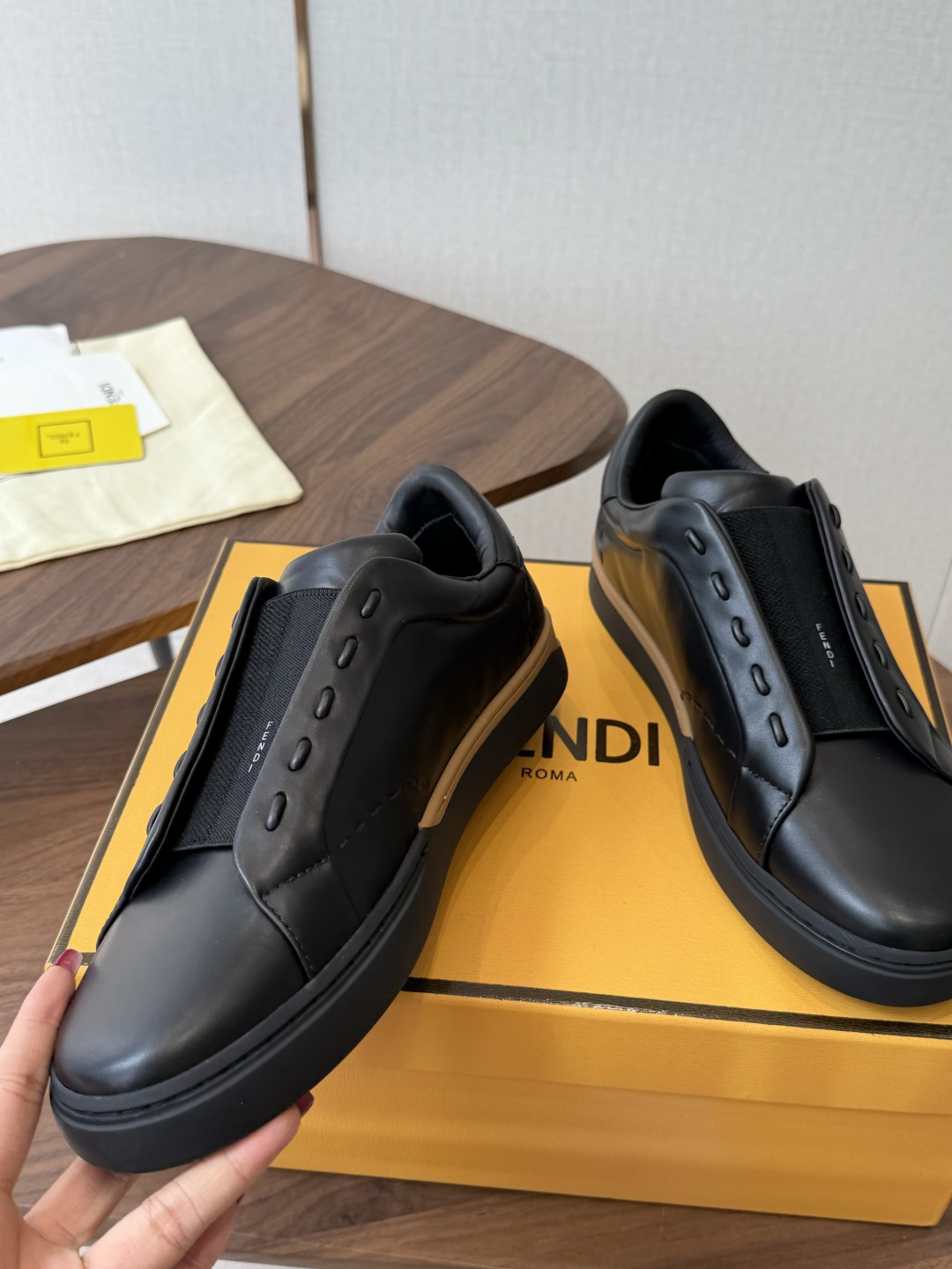 Fendi Sneakers