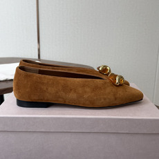 莞产Jimmy Choo26ss夏季新款宝石扣尖头平底单鞋 自带浓郁复古艺术气息,微尖鞋头修饰脚型,哑光绒面质感高级,琉 莞产Jimmy Choo26ss夏季新款宝石扣尖头平底单鞋 自带浓郁复古艺术气息,微尖鞋头修饰脚型,哑光绒面质感高级,琉