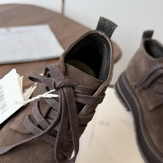 BRUNELLO CUCINELLI 新款马丁靴 不用多说!超级有范的一款靴子女孩子穿起来不要太酷,走在街上保证回头率蹭 BRUNELLO CUCINELLI 新款马丁靴 不用多说!超级有范的一款靴子女孩子穿起来不要太酷,走在街上保证回头率蹭