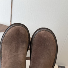 BRUNELLO CUCINELLI 新款马丁靴 不用多说!超级有范的一款靴子女孩子穿起来不要太酷,走在街上保证回头率蹭 BRUNELLO CUCINELLI 新款马丁靴 不用多说!超级有范的一款靴子女孩子穿起来不要太酷,走在街上保证回头率蹭