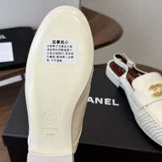 Chanel 26ss 小香 新款 半拖 凉鞋鞋春夏香家必备爆款 女神系列,拥有香家特色优雅名媛气质,超级耐看,让人无法 Chanel 26ss 小香 新款 半拖 凉鞋鞋春夏香家必备爆款 女神系列,拥有香家特色优雅名媛气质,超级耐看,让人无法