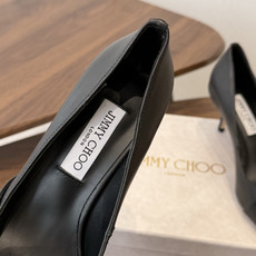 Jimmy Choo 26ss 春夏 系列JC新款 高跟凉鞋 模糊鞋履与珠宝配饰之间的界线 鲜明 Jimmy Choo Jimmy Choo 26ss 春夏 系列JC新款 高跟凉鞋 模糊鞋履与珠宝配饰之间的界线 鲜明 Jimmy Choo