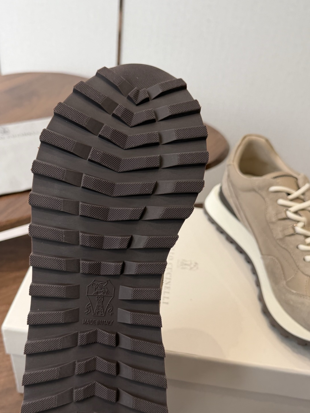 Brunello Cucinelli 26ss最新 Bc 系带 休闲鞋 鞋面进口麂皮/进口牛皮 内里进口羊毛 0.5 Brunello Cucinelli 26ss最新 Bc 系带 休闲鞋 鞋面进口麂皮/进口牛皮 内里进口羊毛 0.5