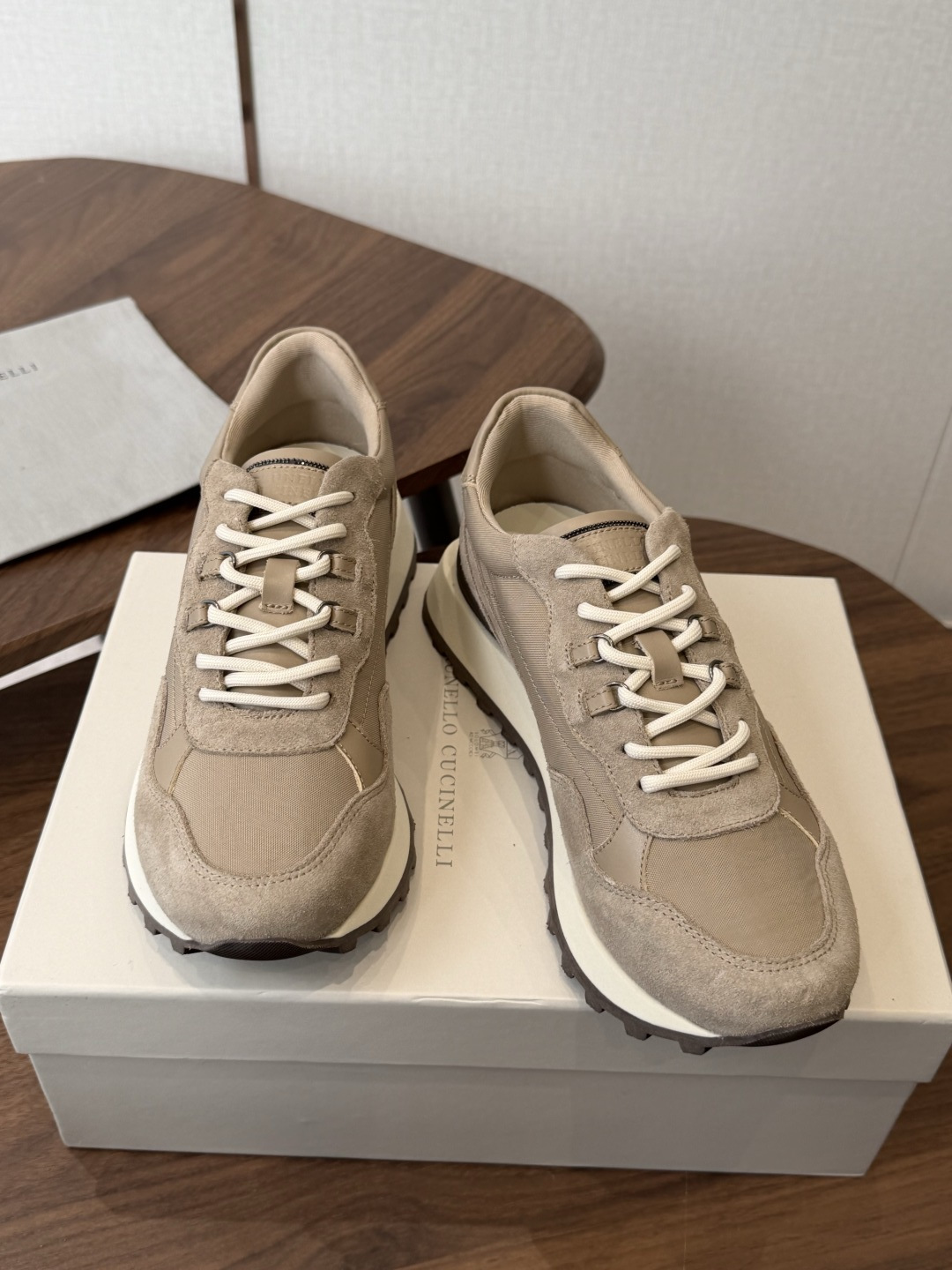 Brunello Cucinelli 26ss最新 Bc 系带 休闲鞋 鞋面进口麂皮/进口牛皮 内里进口羊毛 0.5 Brunello Cucinelli 26ss最新 Bc 系带 休闲鞋 鞋面进口麂皮/进口牛皮 内里进口羊毛 0.5