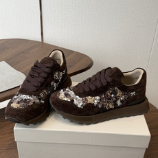 Brunello Cucinelli 女士镶珠装饰休闲运动鞋BC新款秋冬新品女士条纹麂皮运动鞋:羊皮垫.装饰镶珠运动鞋) Brunello Cucinelli 女士镶珠装饰休闲运动鞋BC新款秋冬新品女士条纹麂皮运动鞋:羊皮垫.装饰镶珠运动鞋)