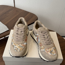 Brunello Cucinelli 女士镶珠装饰休闲运动鞋BC新款秋冬新品女士条纹麂皮运动鞋:羊皮垫.装饰镶珠运动鞋) Brunello Cucinelli 女士镶珠装饰休闲运动鞋BC新款秋冬新品女士条纹麂皮运动鞋:羊皮垫.装饰镶珠运动鞋)