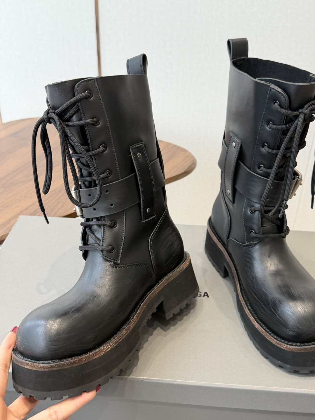 男士+30巴黎世家26 Fall pre-order New Balenciaga FW26 Venom Boots 男士+30巴黎世家26 Fall pre-order New Balenciaga FW26 Venom Boots