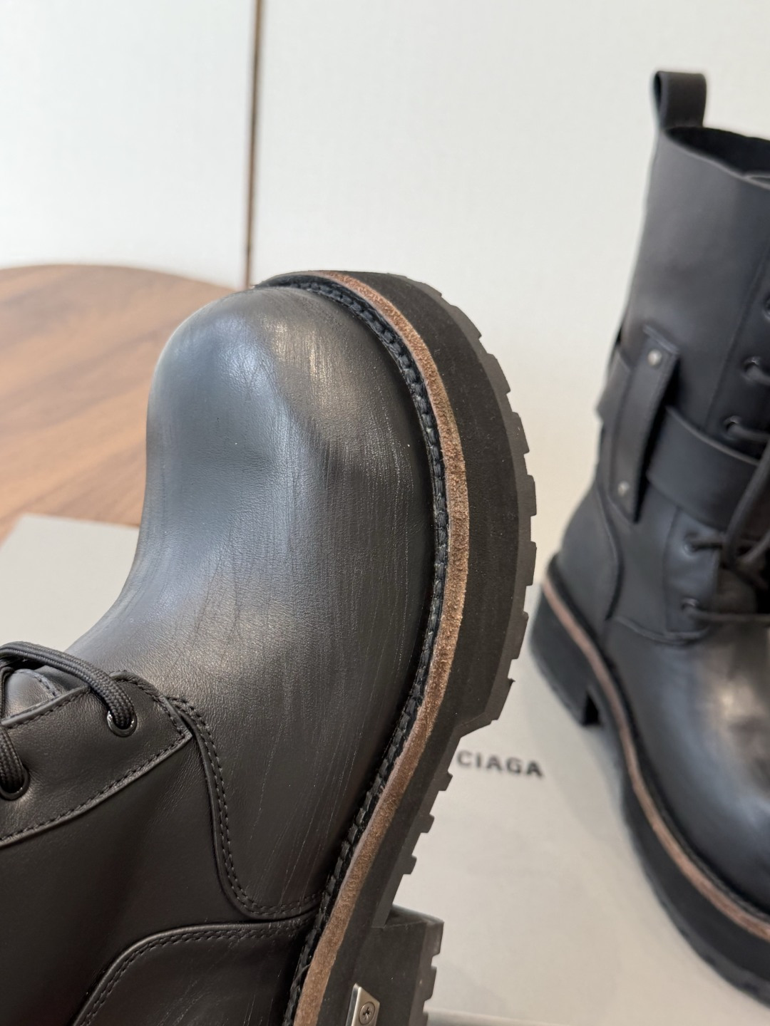 男士+30巴黎世家26 Fall pre-order New Balenciaga FW26 Venom Boots 男士+30巴黎世家26 Fall pre-order New Balenciaga FW26 Venom Boots