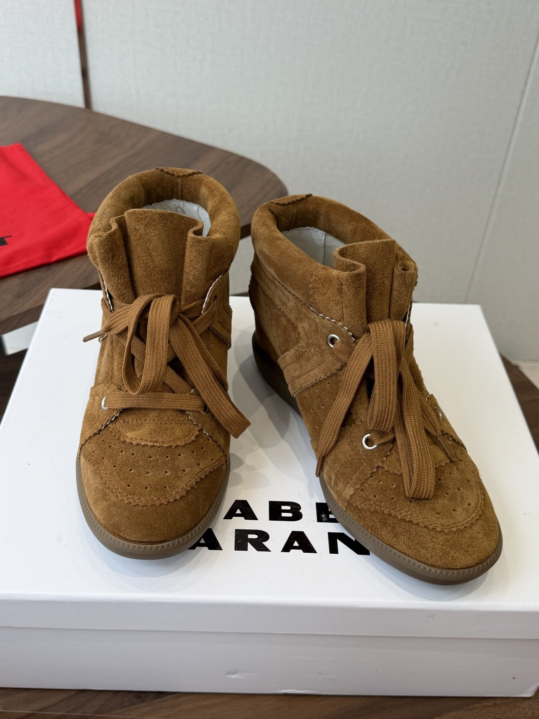 ISABEL MARANT 伊莎贝尔26ss款秋冬新款 INS网红博主热推！一双简单又不失高级的靴子... 原版1:1复