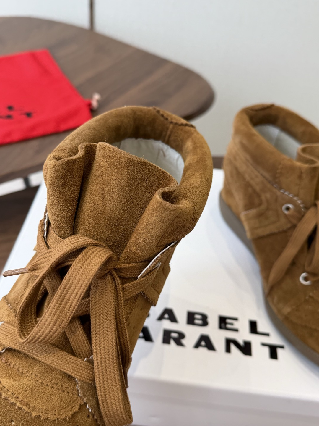 ISABEL MARANT 伊莎贝尔26ss款秋冬新款 INS网红博主热推！一双简单又不失高级的靴子... 原版1:1复