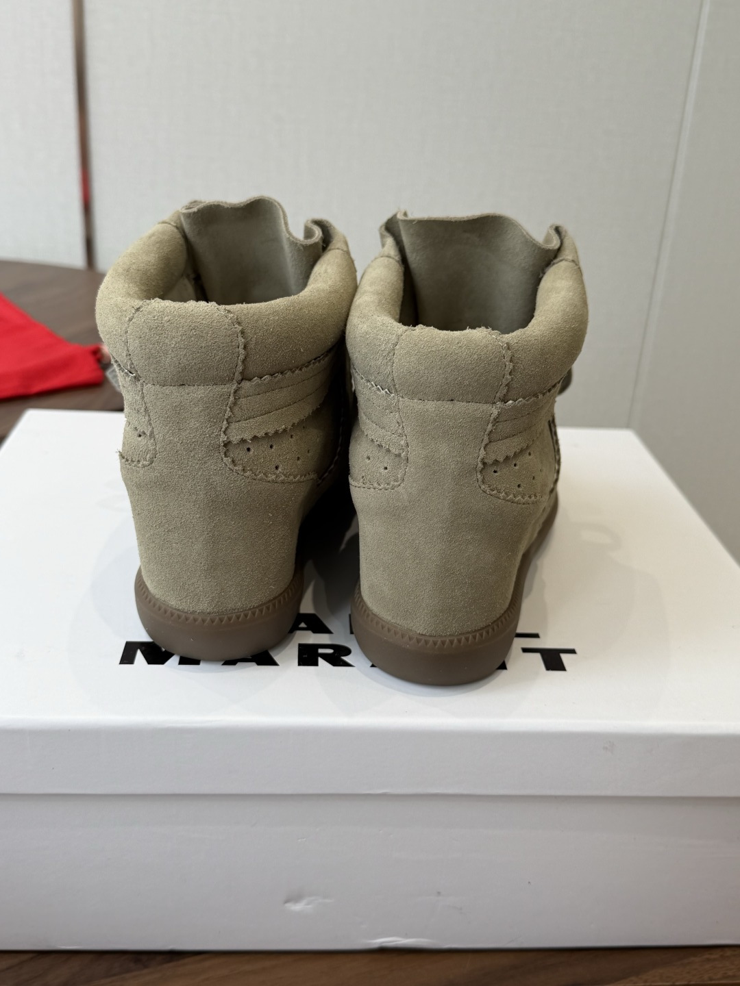 ISABEL MARANT 伊莎贝尔26ss款秋冬新款 INS网红博主热推！一双简单又不失高级的靴子... 原版1:1复