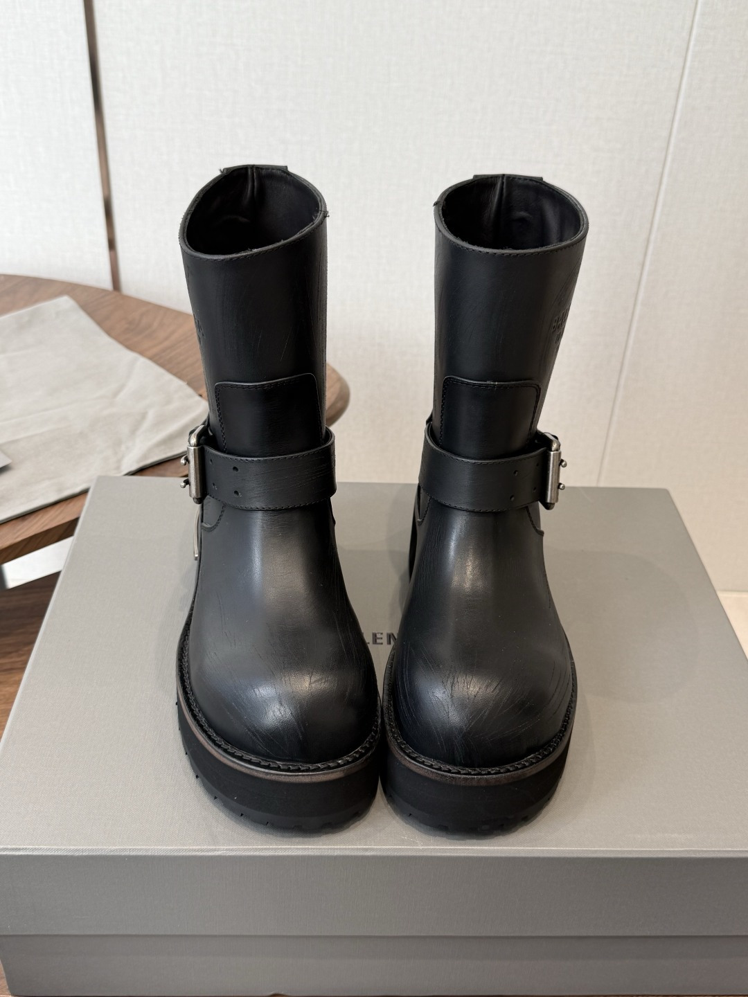 (脚偏瘦可选小一码) Balenciaga巴黎世家26FW毒液 战损靴 毒液靴 ~ 暗黑机能风!时尚宠儿大将!出门炸街 (脚偏瘦可选小一码) Balenciaga巴黎世家26FW毒液 战损靴 毒液靴 ~ 暗黑机能风!时尚宠儿大将!出门炸街